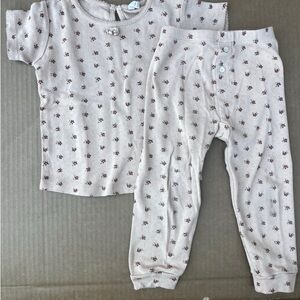 Jamie Kay girls outfit